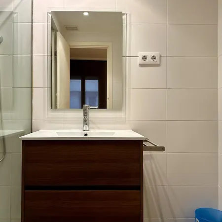Spacious In Bonanova Apartman