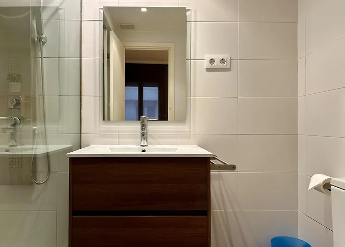 Spacious In Bonanova Apartman